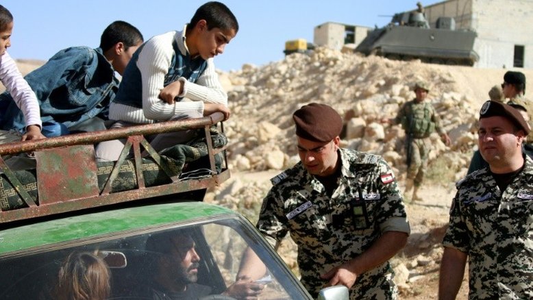 Exército libanês detém cerca de 400 refugiados sírios
