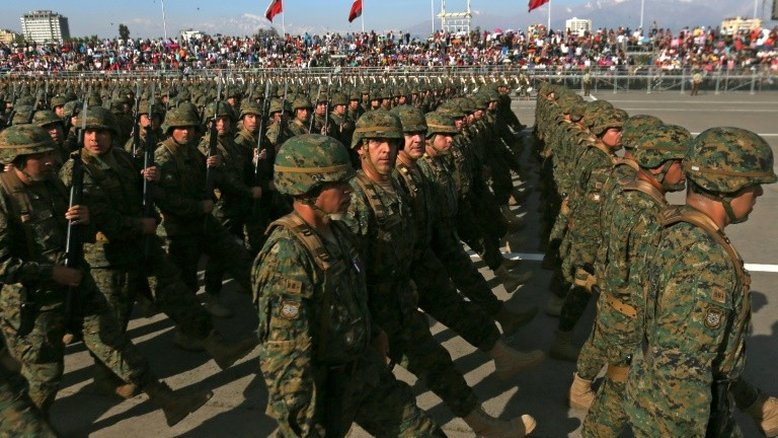 Exército chileno remove 21 generais após escândalo