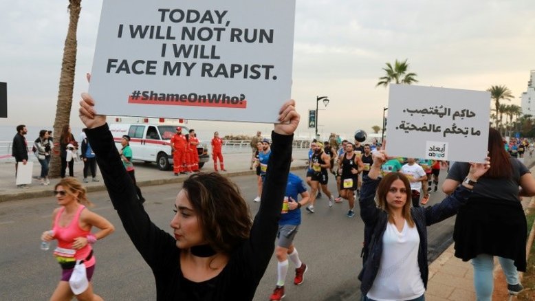 Na maratona de Beirute, feministas libanesas denunciam abusos sexuais