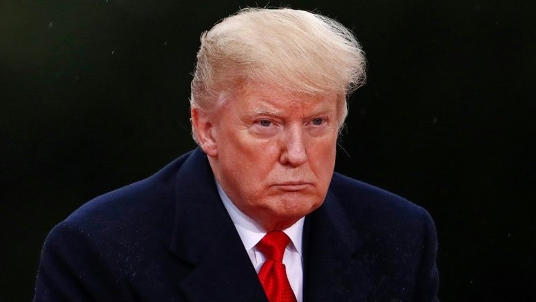 Trump afasta funcionária da Casa Branca criticada por Melaina