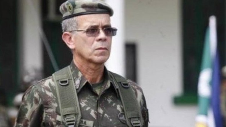 General Oswaldo Ferreira não será mais ministro da Infraestrutura de Bolsonaro