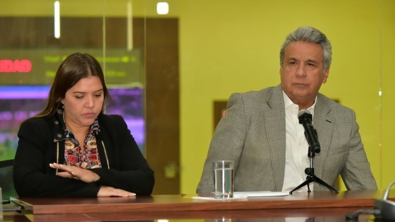 Vicuña fica na vice-presidência do Equador até Congresso aceitar a renúncia