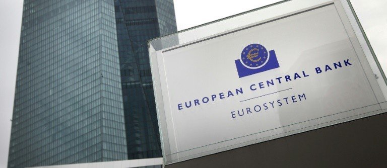BCE se prepara para dar fim a programa histórico de compra de dívida ...