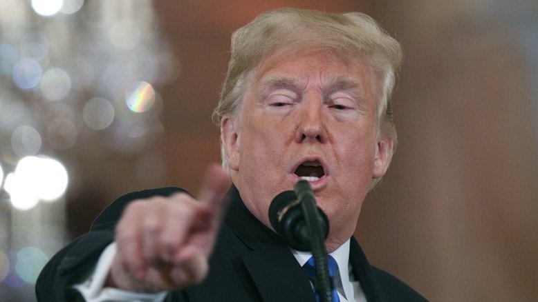 A porta giratória de Trump: Zinke, a última partida da Casa Branca