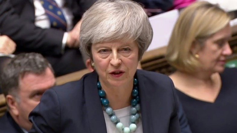 May apela a sócios para levar acordo do Brexit em frente