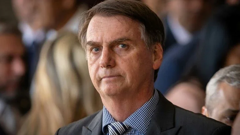 Bolsonaro chega a Brasília para posse presidencial