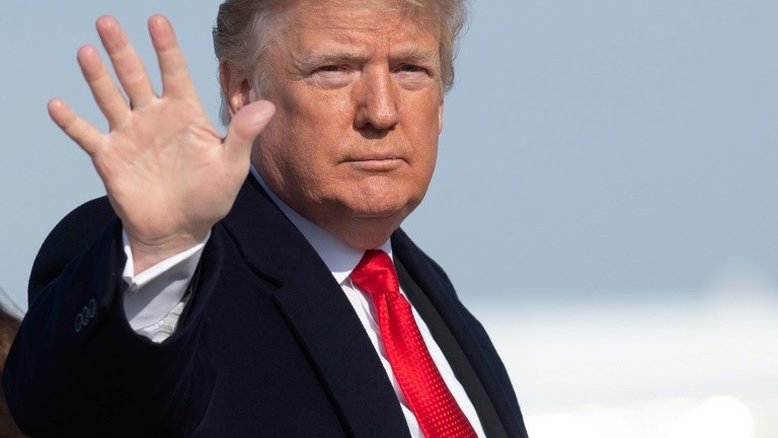 Trump responsabiliza democratas por morte de crianças migrantes sob custódia