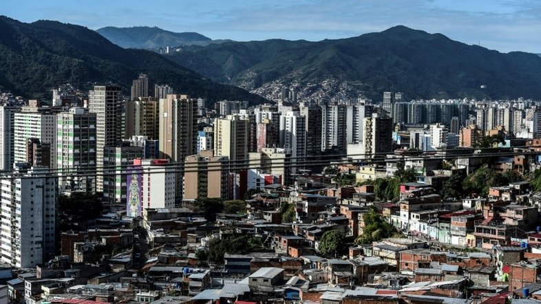 Terremoto seguido por 30 abalos secundários assusta Venezuela