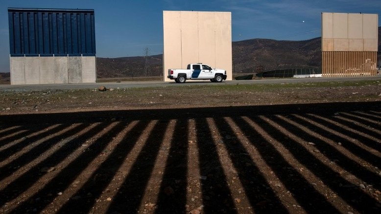 Trump insiste em muro na fronteira com México