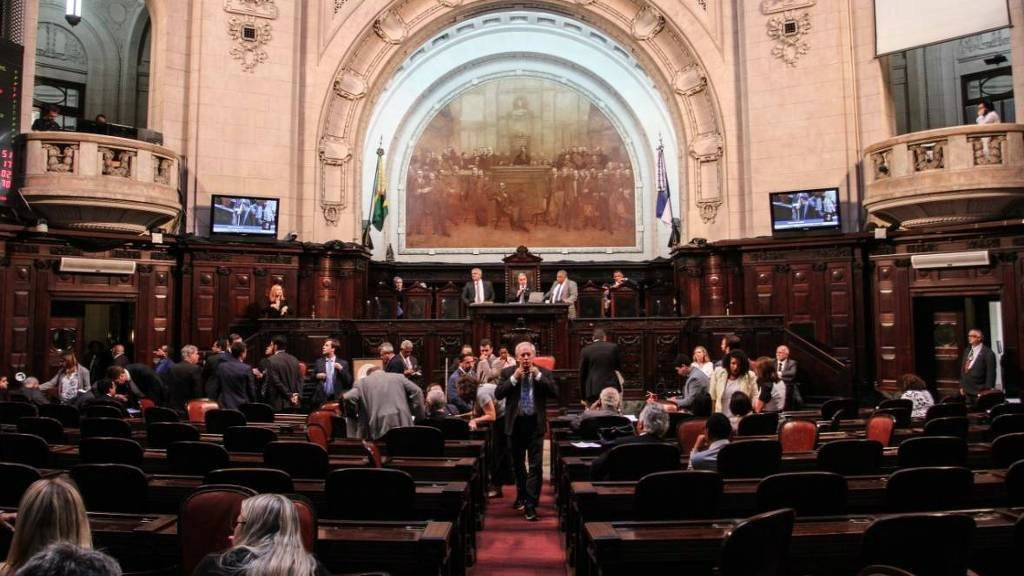 Alerj marca eleição de novo presidente para esta sexta-feira