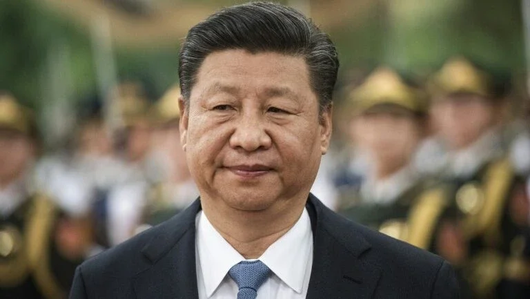 Xi Jinping promete manter reformas e abertura econômica
