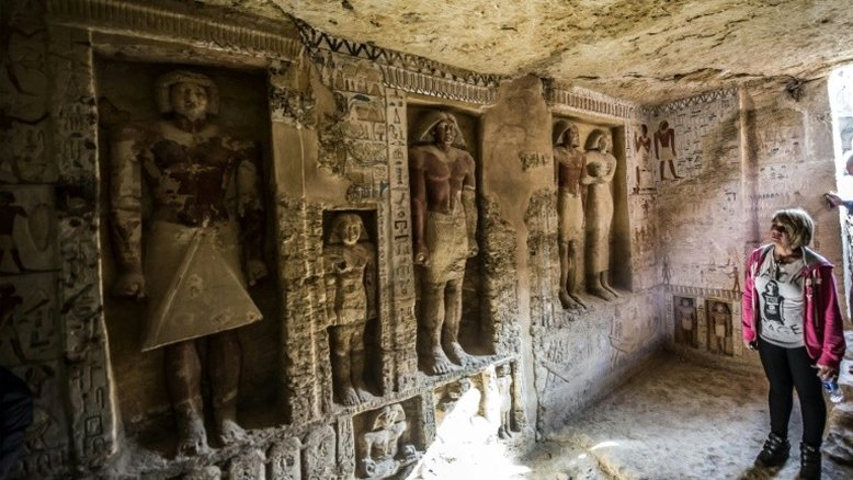Tumba de 4.400 anos é descoberta em Saqqara, no Egito