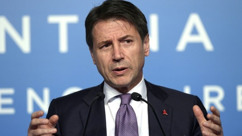 Primeiro-ministro da Itália anunciará novo orçamento nas próximas horas
