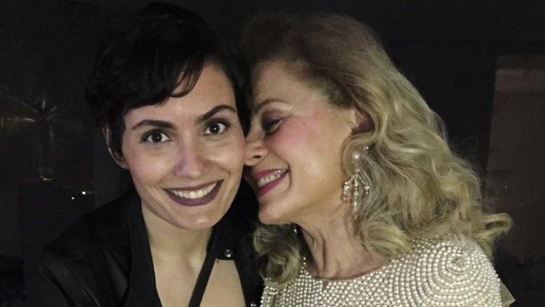 Vera Fischer posa ao lado da filha em click raro nas redes sociais