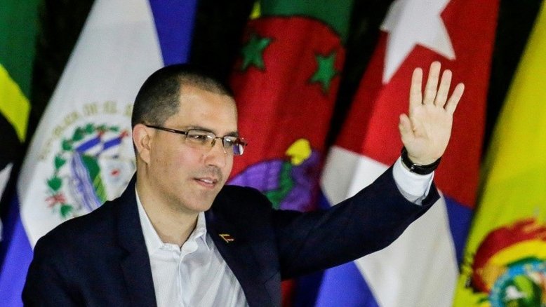 Governo Maduro acusa EUA de promover golpe de Estado na Venezuela