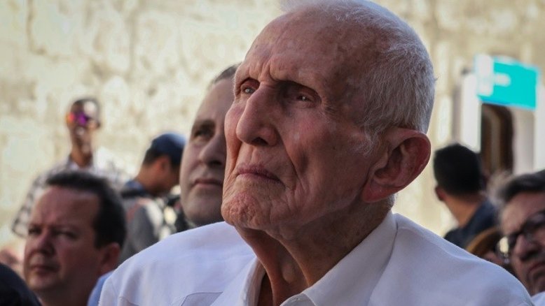 Morre 'El Gallego' Fernández, líder histórico da revolução cubana