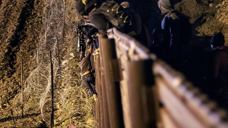 Polícia resgata 159 migrantes centro-americanos em cativeiro no México