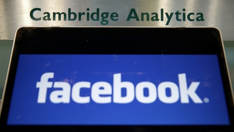 Cambridge Analytica se declara culpada por uso de dados do Facebook