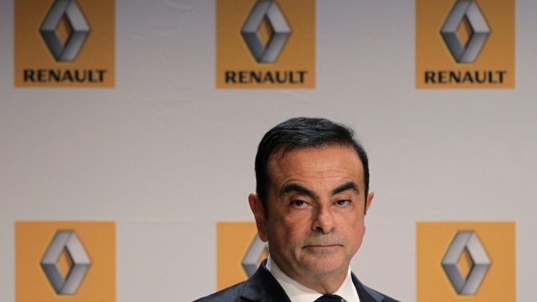 Carlos Ghosn renuncia à presidência da Renault