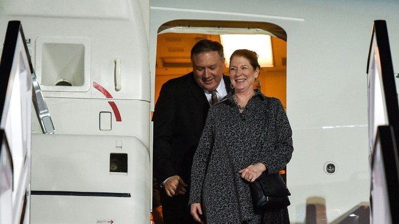 Pompeo 'otimista' sobre a possibilidade de proteger curdos da Síria