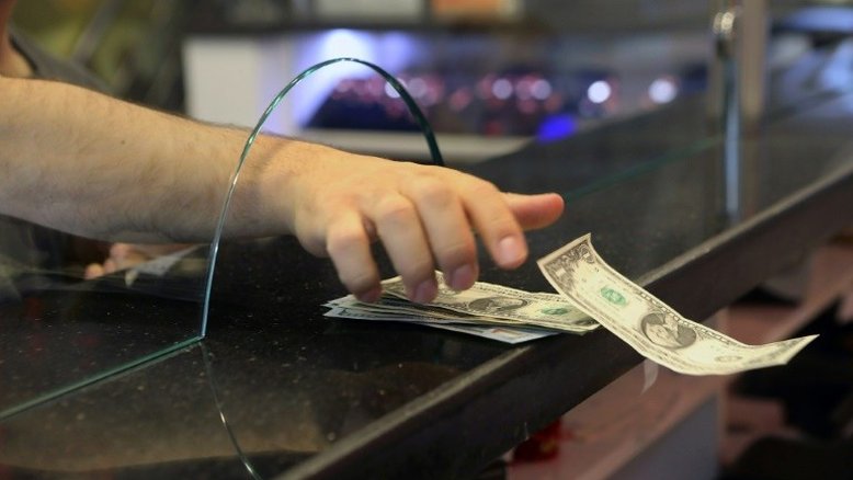 A concentração de riqueza se acentuou a tal ponto em 2018 no mundo que 26 bilionários têm mais dinheiro do que as 3,8 bilhões de pessoas mais pobres do planeta - AFP/Arquivos