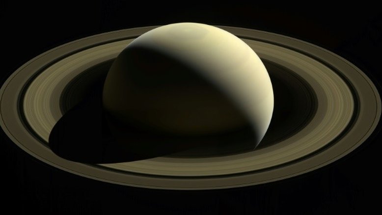 Anéis de Saturno são mais jovens que o planeta