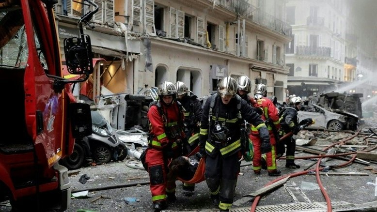 Explosão de gás em Paris deixa três mortos e quase 50 feridos