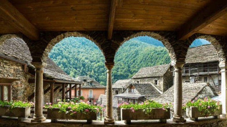 Cidades italianas oferecem dinheiro para novos moradores