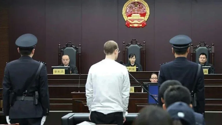 Aumenta tensão entre China e Canadá após condenação de canadense à morte