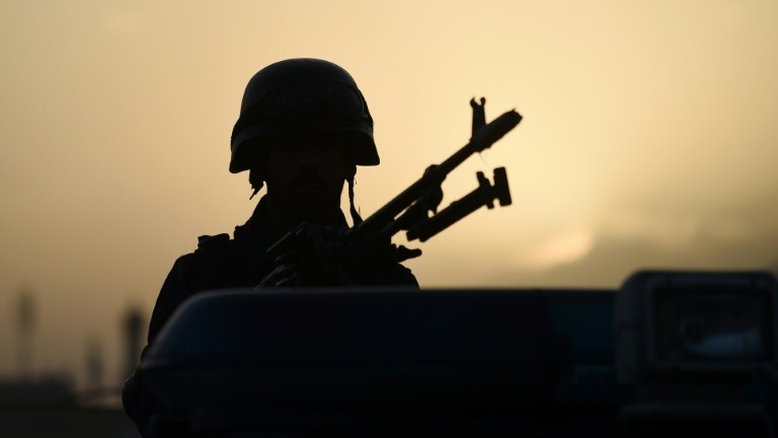 Talibãs matam 10 membros das forças de segurança afegãs em 24h