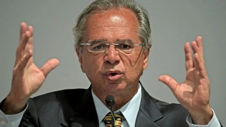 Guedes vai apresentar reforma da Previdência a governadores dia 20