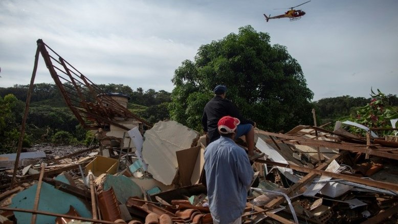 Sobe para 58 número de mortos em Brumadinho, com 305 desaparecidos
