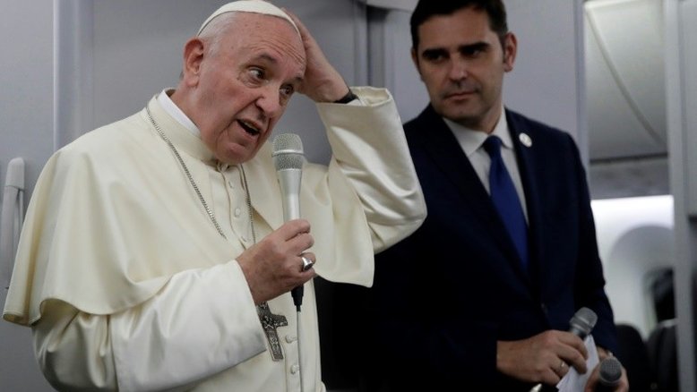 Papa apoia educação sexual nas escolas:'Sexo não é monstro'