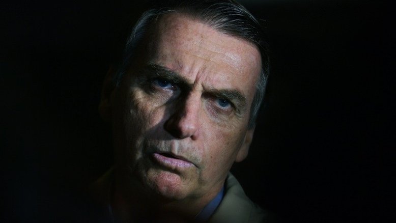 Bolsonaro assume a presidência e o Brasil entra na onda conservadora mundial