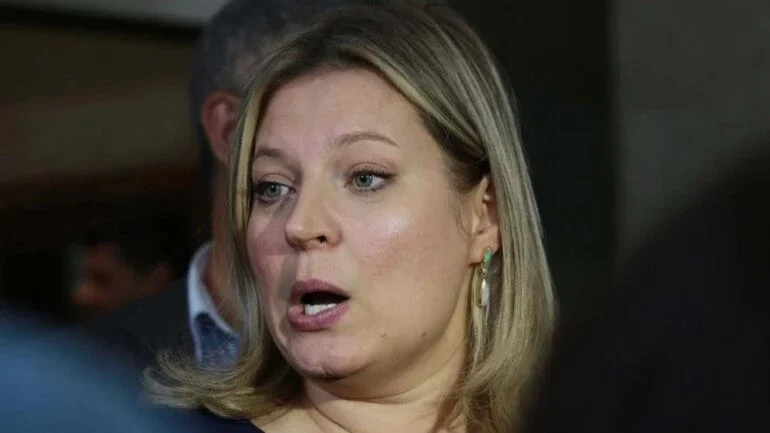 "Vou atropelar", diz Joice Hasselmann antes de assumir cargo de deputada