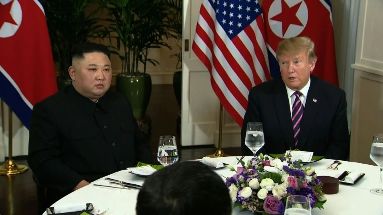 Trump e Kim não chegam a acordo e encerram cúpula mais cedo