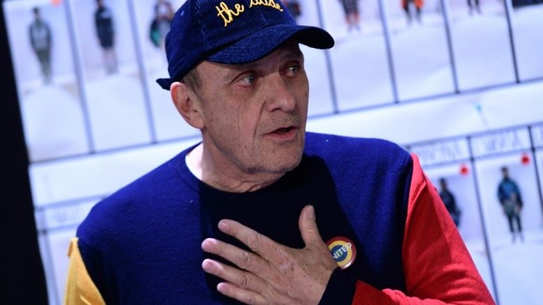 Benetton, modernizada com Castelbajac, desfila em Milão