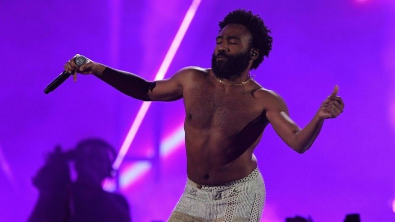 Negros, mulheres e política reinam em videoclipes indicados ao Grammy