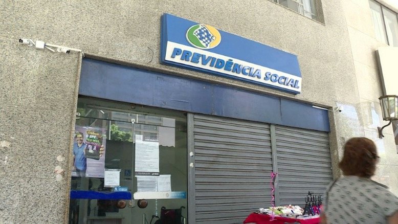  AFP