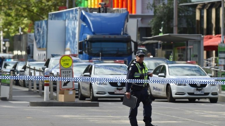 Prisão perpétua para motorista que matou seis pessoas na Austrália