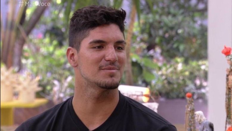 Com problema nasal, Gabriel Medina passa por cirurgia em hospital de São Paulo