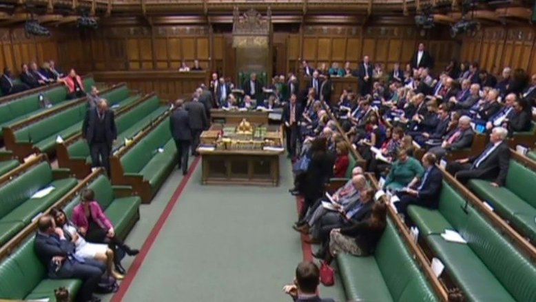 Deputados britânicos votam contra segundo referendo sobre o Brexit