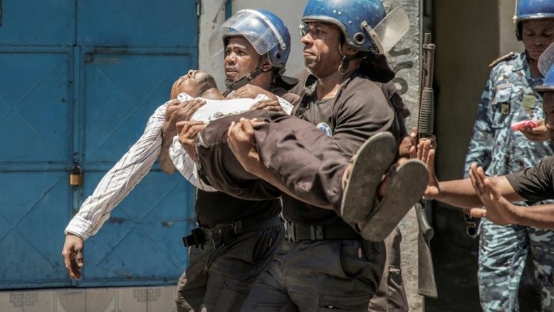 Polícia de Comores dispersa manifestações opositoras com violência