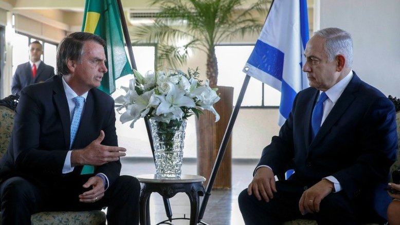 Bolsonaro visita Netanyahu, sem prometer transferência de embaixada para Jerusalém