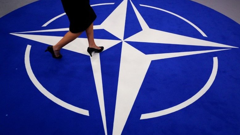 General Wolters, dos EUA, assume comando supremo da Otan na Europa