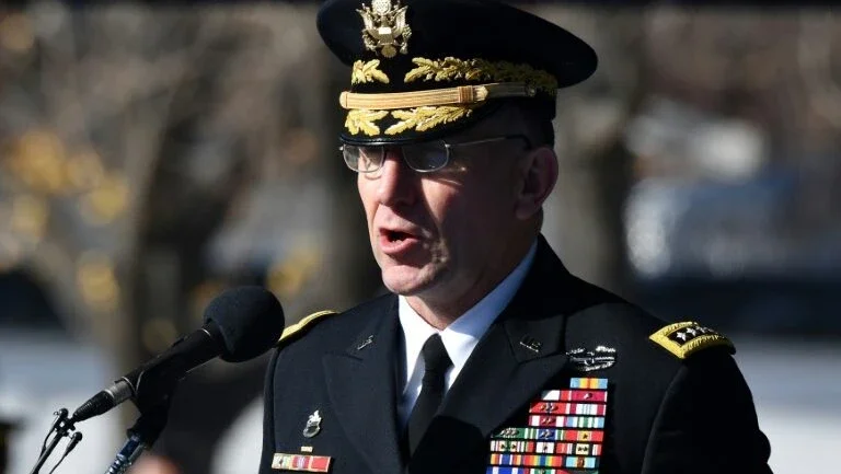 Atividade da Coreia do Norte é "inconsistente com a desnuclearização", diz general dos EUA