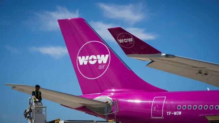 Companhia aérea islandesa de baixo custo WOW Air encerra atividades e anula todos os voos