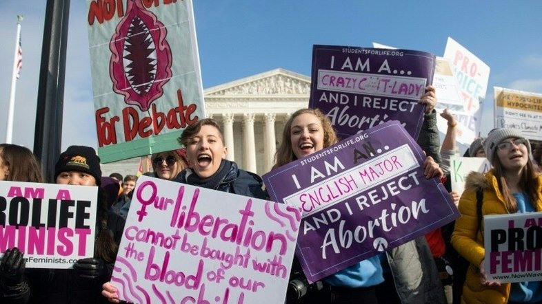 EUA endurecem política contra financiamento de ONGs estrangeiras pró-aborto