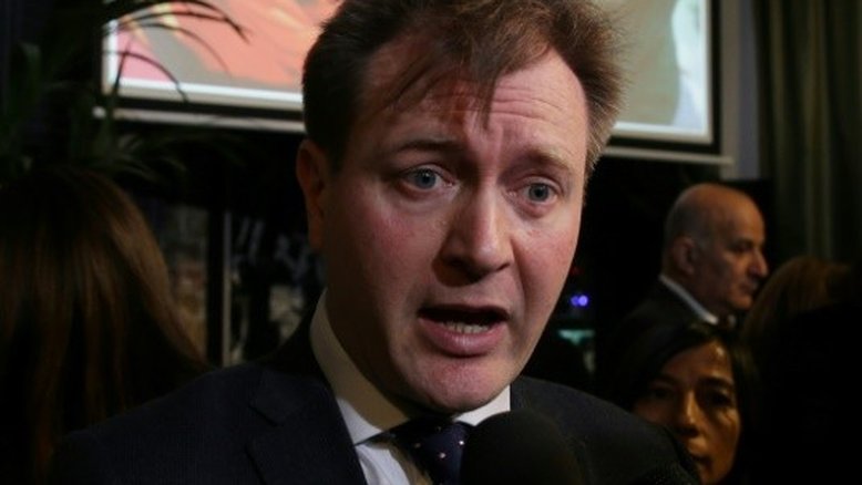 Londres concede proteção diplomática a britânica presa no Irã