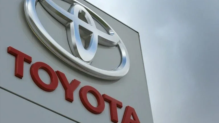 Toyota cogita sair do Reino Unido em caso de Brexit sem acordo
